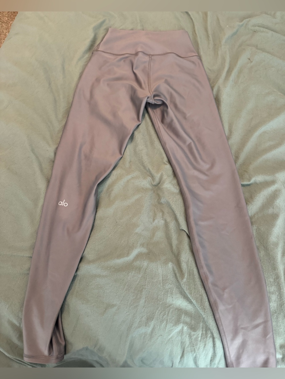 ALO Yoga 7/8 High-Waist Airlift Legging - Picture 2 of 2